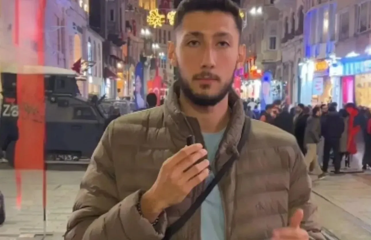 Urasprof'un Beyoğlu'nda paylaşılan ve tartışmalara yol açan "itaatkar kız bağlama"