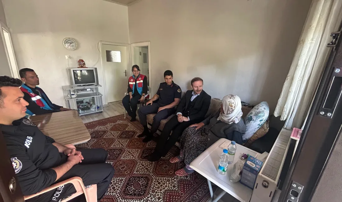 Boğazlıyan Kaymakamı Aydın Yanık, 1 Ekim Dünya Yaşlılar Günü dolayısıyla