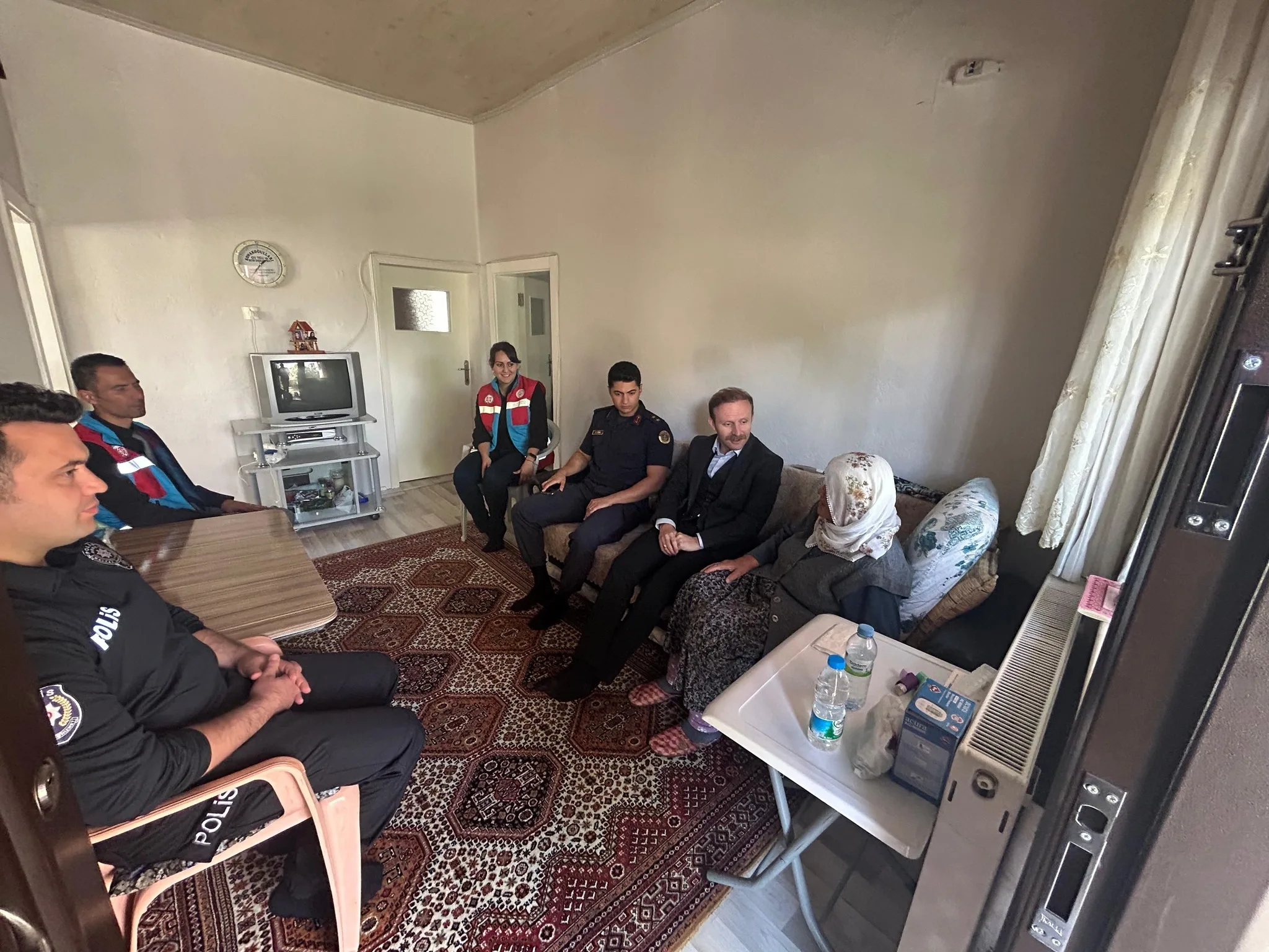 Boğazlıyan Kaymakamı Aydın Yanık, 1 Ekim Dünya Yaşlılar Günü dolayısıyla