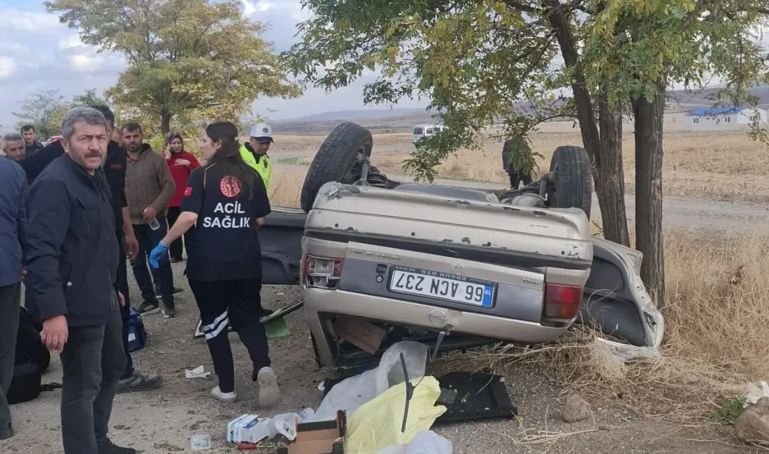 Kırıkkale istikametinden Yerköy ilçemize doğru seyreden bir otomobilin devrilmesi sonucu
