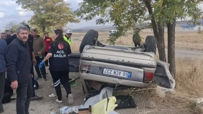 Kırıkkale istikametinden Yerköy ilçemize doğru seyreden bir otomobilin devrilmesi sonucu