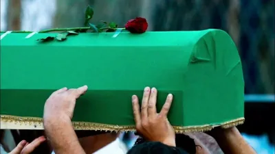 Akçakoyunlu Köyü’nden Niyazi Lemlioğlu’nun eşi Hayrunnisa Lemlioğlu vefat etti. Cenazesi