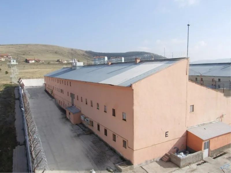 Avukat Ersan Şen, "Türkiye’nin önünde af var" diyerek genel af