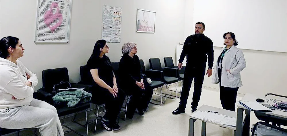 Yozgat Şehir Hastanesi'nde açılan Gebe Okulu, anne adaylarına yönelik verilen