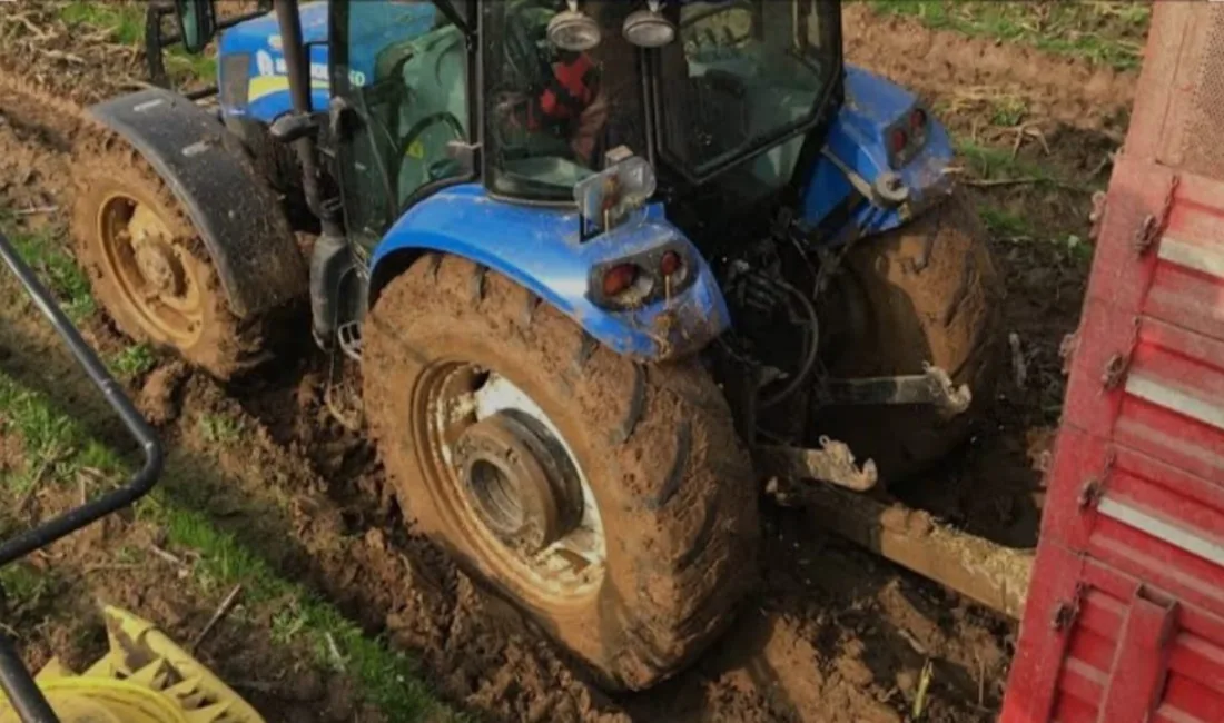 Yozgat Valiliği, artan yağışlar sonrası özellikle kırsal bölgelerde traktör kullanan
