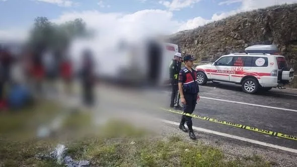 Yozgat Valiliği, son günlerde artan trafik kazalarına dikkat çekerek, sürücülere