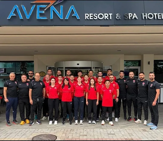 Yozgatlı milli sporcu Rahmi Ersoy, 34. Uluslararası Alanya Triatlonu’nda Para