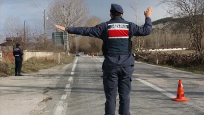 Yozgat'ta Şefaatli İlçe Jandarma Komutanlığı Trafik Timi, ekin ekme sezonunun