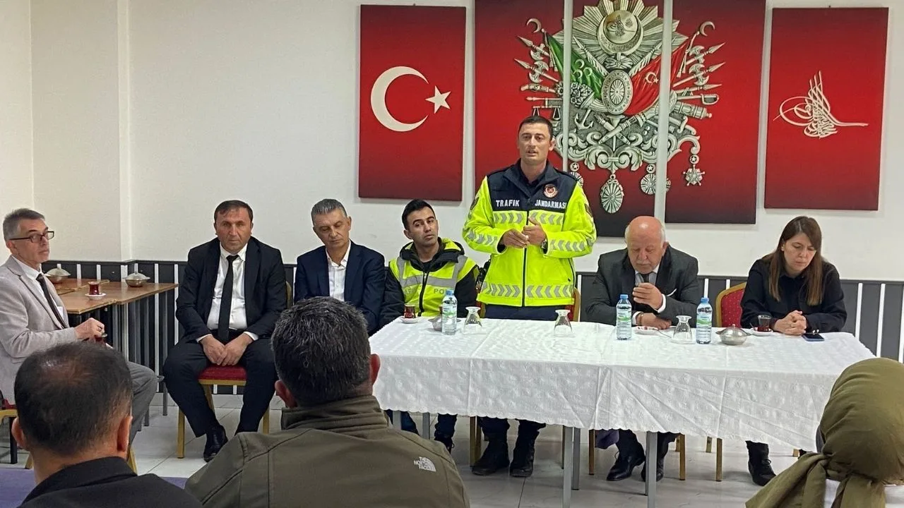 Yozgat'ın Akdağmadeni ilçesinde, taşımalı eğitim sisteminin güvenli bir şekilde yürütülmesi