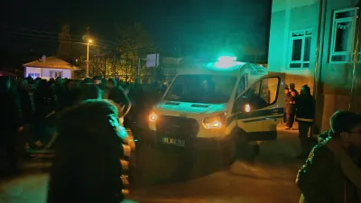 Gültepe Mahallesi’ndeki okul bahçesinde fenalaşarak yere yığılan 17 yaşındaki E.D.,