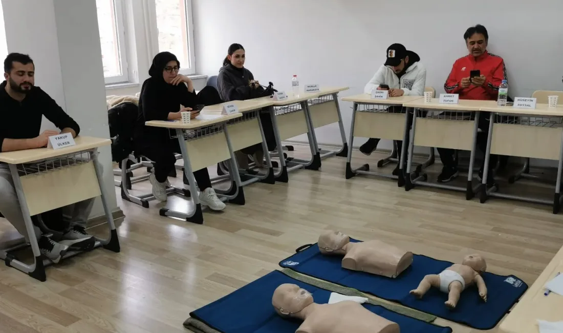 Yerköy Halk Eğitimi Merkezi'nde düzenlenen İlk Yardım Eğitimi başarıyla sona