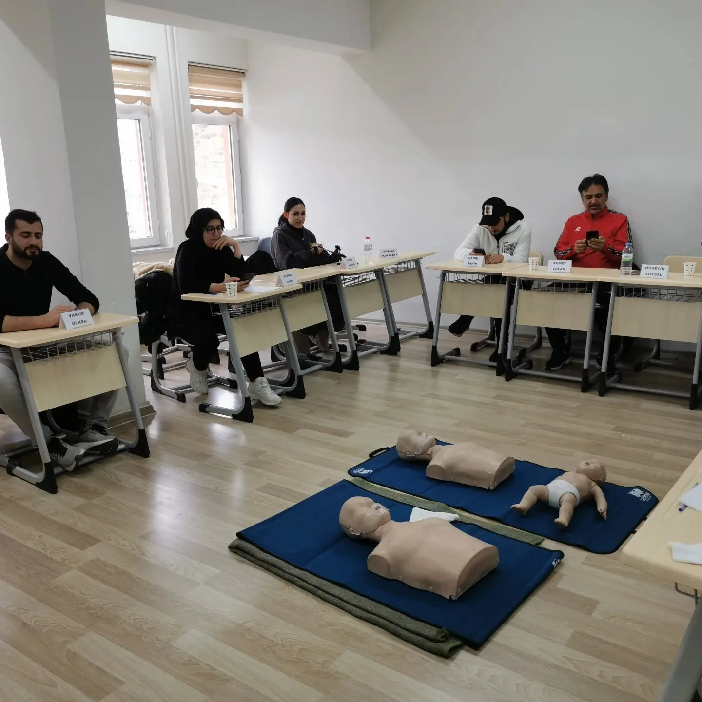 Yerköy Halk Eğitimi Merkezi'nde düzenlenen İlk Yardım Eğitimi başarıyla sona