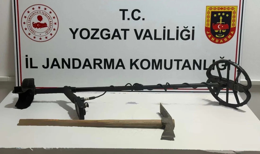 Çekerek İlçe Jandarma Komutanlığı ekipleri, tarihi eser ve altın bulmak