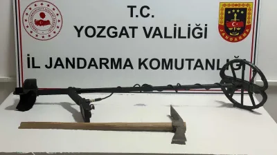 Çekerek İlçe Jandarma Komutanlığı ekipleri, tarihi eser ve altın bulmak