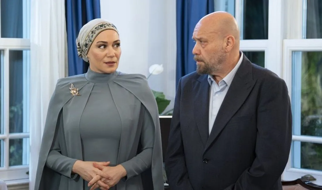 Show TV’nin fenomen dizisi Kızılcık Şerbeti 115. bölüm ile ekrana