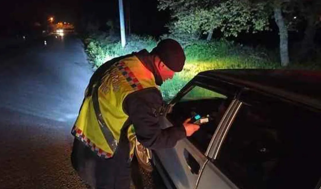 Yozgat İl Jandarma Komutanlığı, gerçekleştirdiği trafik denetimlerinde, ruhsatsız araç kullanan