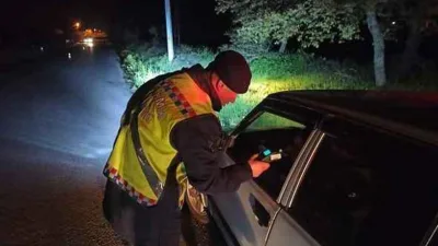 Yozgat İl Jandarma Komutanlığı, gerçekleştirdiği trafik denetimlerinde, ruhsatsız araç kullanan