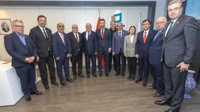 Türkiye Gazeteciler Konfederasyonu heyeti, Basın İlan Kurumu Genel Müdürü Abdülkadir