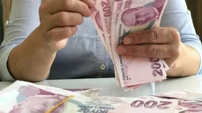 Bankaların promosyon kampanyalarını taklit eden dolandırıcılar, emeklileri hedef alıyor. 