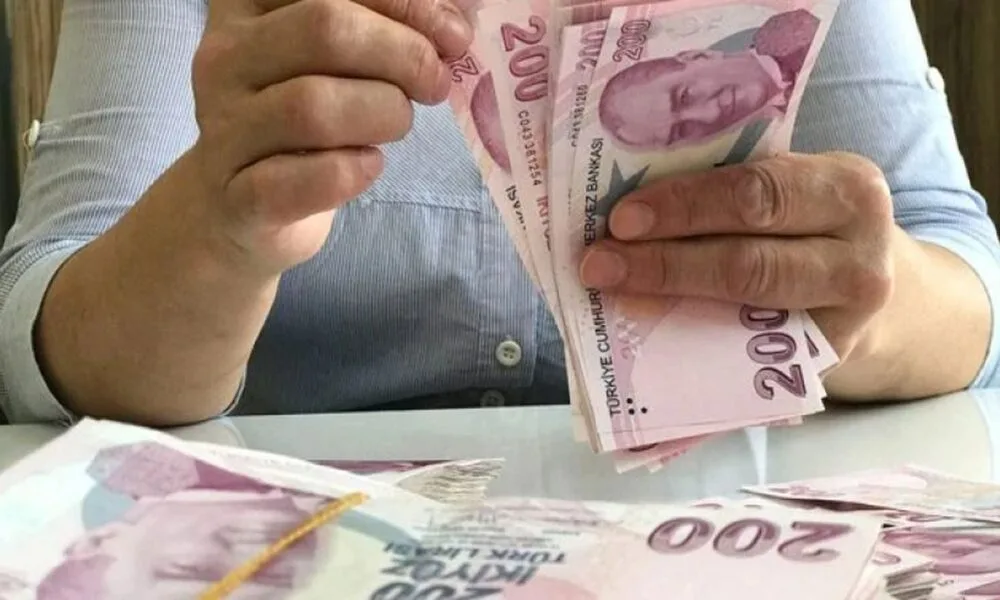 Bankaların promosyon kampanyalarını taklit eden dolandırıcılar, emeklileri hedef alıyor. 