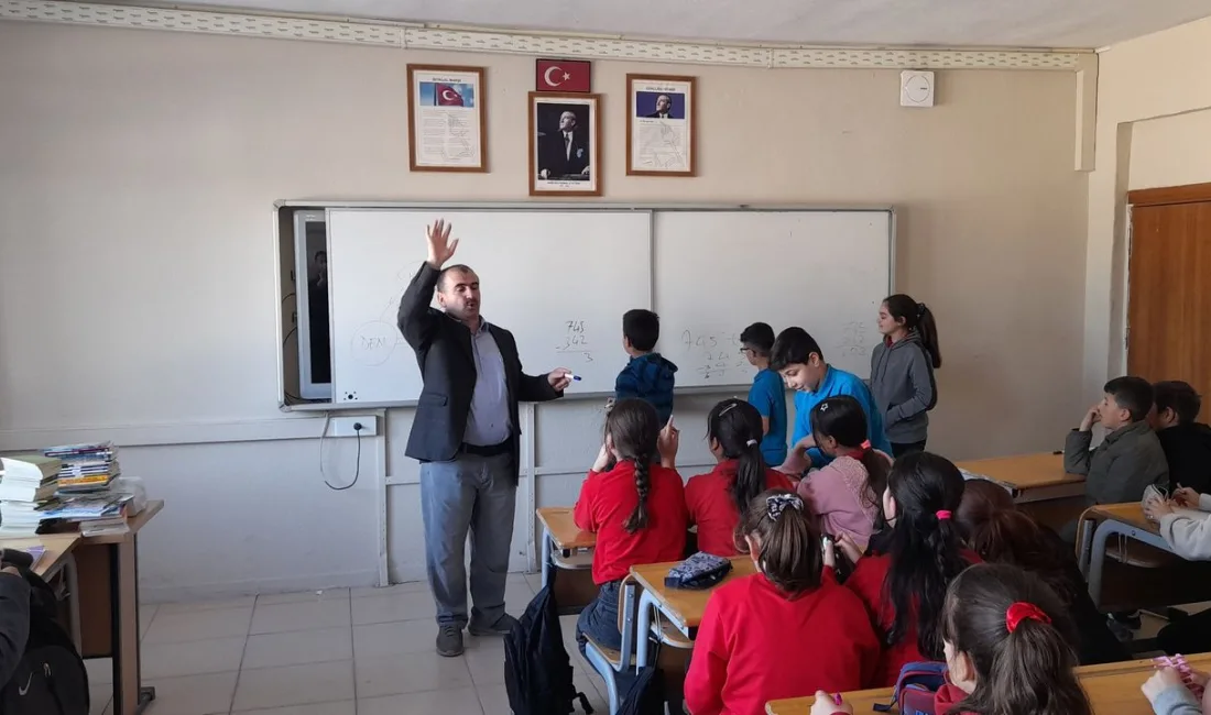 Yozgat Bozok Üniversitesi öğretim üyesi Prof. Dr. Mustafa Böyükata, Sarıkaya’ya