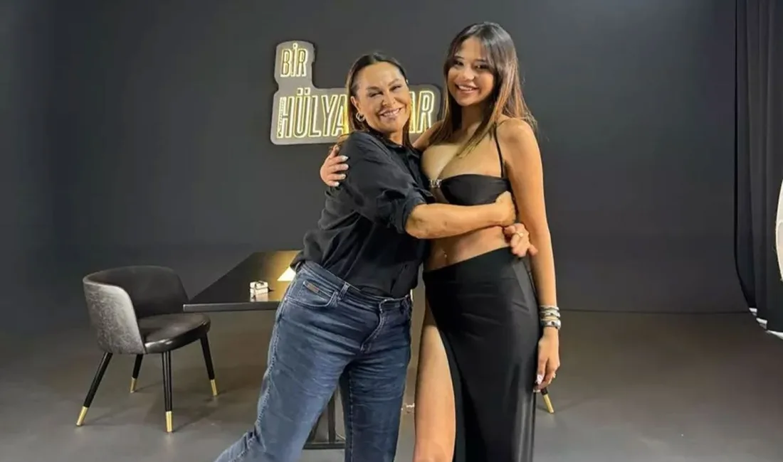 Hülya Avşar’ın YouTube programına konuk olan sosyal medya fenomeni Merve