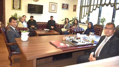 Yozgat Merkez Ortaokulu'ndan bir grup öğretmen adayı, İl Milli Eğitim