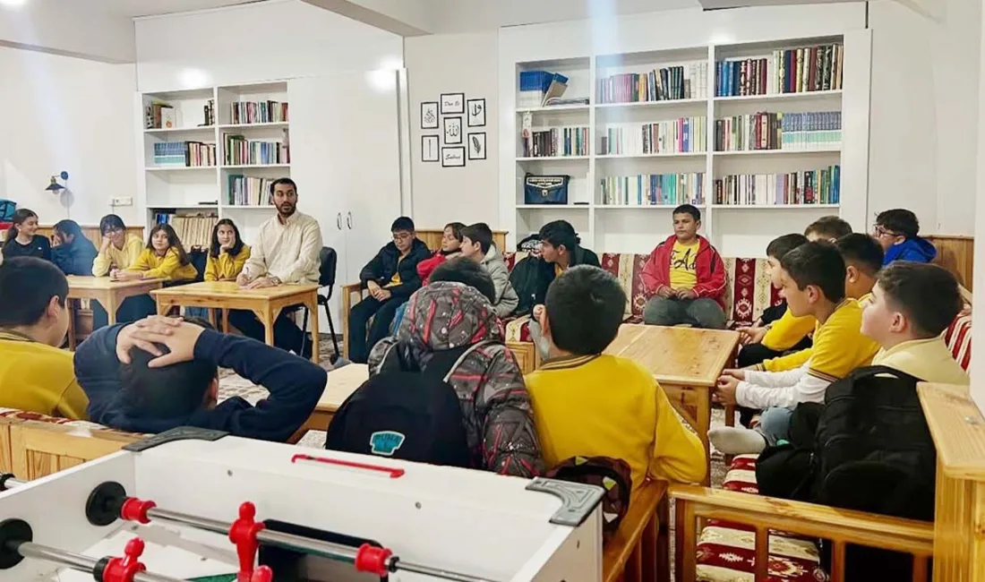 Yozgat Şefaatli Müftülüğü Gençlik Koordinatörlüğü, Fatih Ortaokulu öğrencilerini gençlik merkezinde