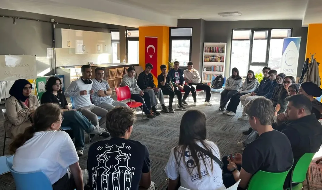 Türkiye Ulusal Ajansı destekli ESC projesi kapsamında, Hollanda, İsveç ve