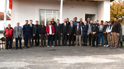 Sorgun Kaymakamı Abdurrezzak Canpolat, daire amirleriyle birlikte Karaveli, Çavuş, Büyükören