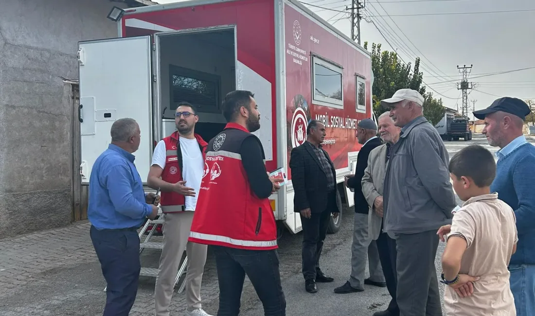Yerköy Sosyal Hizmet Merkezi Müdürlüğü, ilçe pazarında kurduğu mobil sosyal