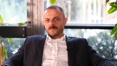 Televizyon dizileri ve sinema filmlerinde başarıyla yer alan Tevfik Erman