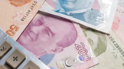 Merkez Bankası’nın faiz indirimi beklentilerini ertelemesi sonrasında, bankalarda TL mevduat