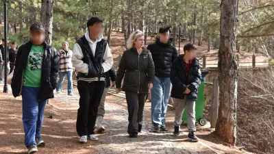 Yozgat Valisi Mehmet Ali Özkan’ın eşi Arzu Özkan, Çocuk Evleri