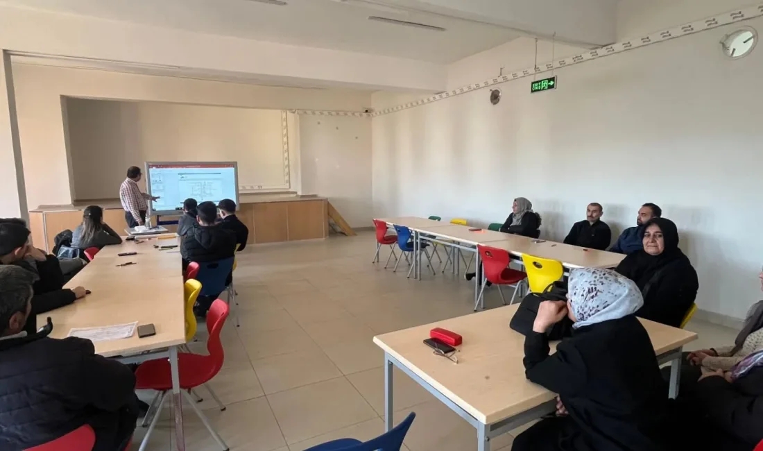 Yerköy Halk Eğitim Merkezi’nde düzenlenen hijyen eğitimi kursu, vatandaşların sağlıklı