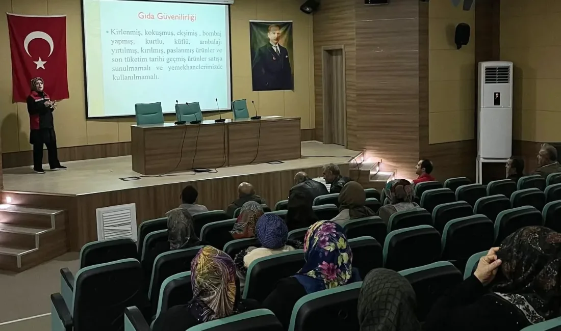 Yerköy’de öğrencilerin sağlıklı gıdaya erişimini artırmak amacıyla, kantin çalışanlarına yönelik