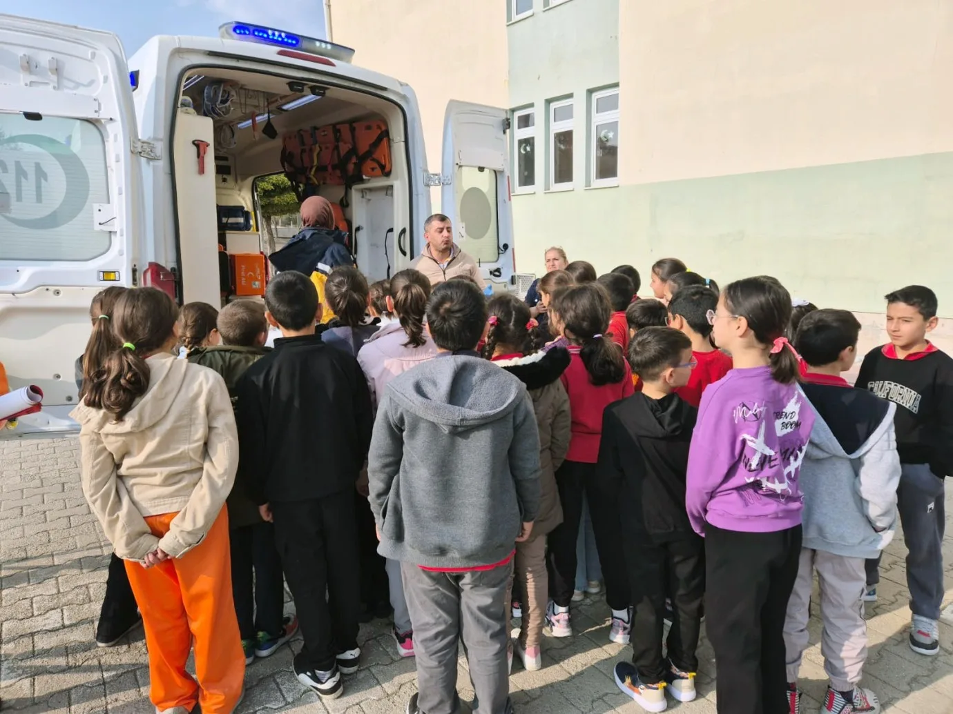 Yozgat'ın Yerköy TOKİ İlköğretim Okulu'nda, "Sağlıklı Yaşam, 112 Acil Sağlık