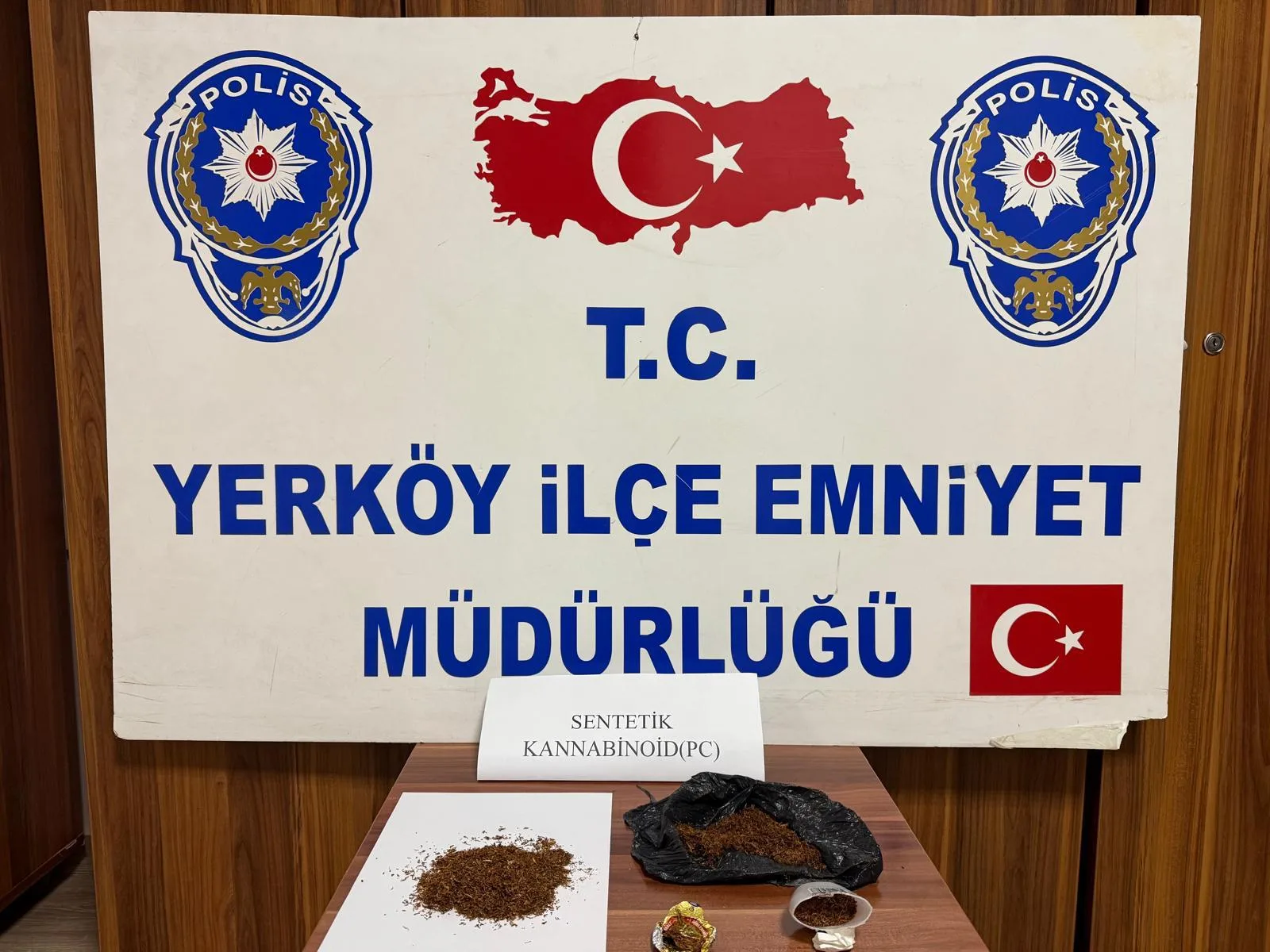 Yerköy İlçe Emniyet Müdürlüğü ekipleri, uyuşturucu madde kullanan ve satan