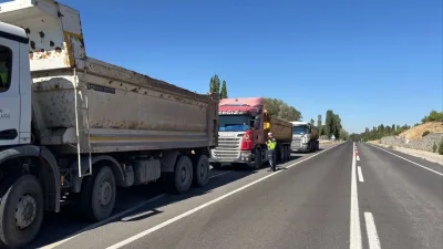 Yozgat Valiliği, aşırı tonajlı araçlar konusunda yaptığı uyarılarla yolların korunması