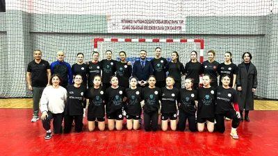 Yozgat Aile ve Sosyal Hizmetler İl Müdürü Alper Alp, kız