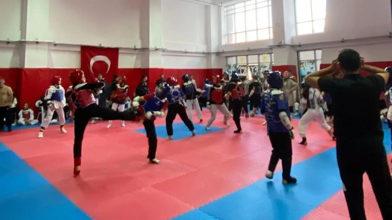 Yozgat Gençlik ve Spor İl Müdürlüğü, Çok Amaçlı Spor Salonu’nda