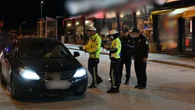 Yozgat Bozok Üniversitesi Kız Öğrenci Yurtları çevresinde, polis denetimleri hız