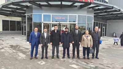 Yerköy İlçesi Kaymakamı Mehmet Halis Aydın, hastaneyi ziyaret ederek yürütülen