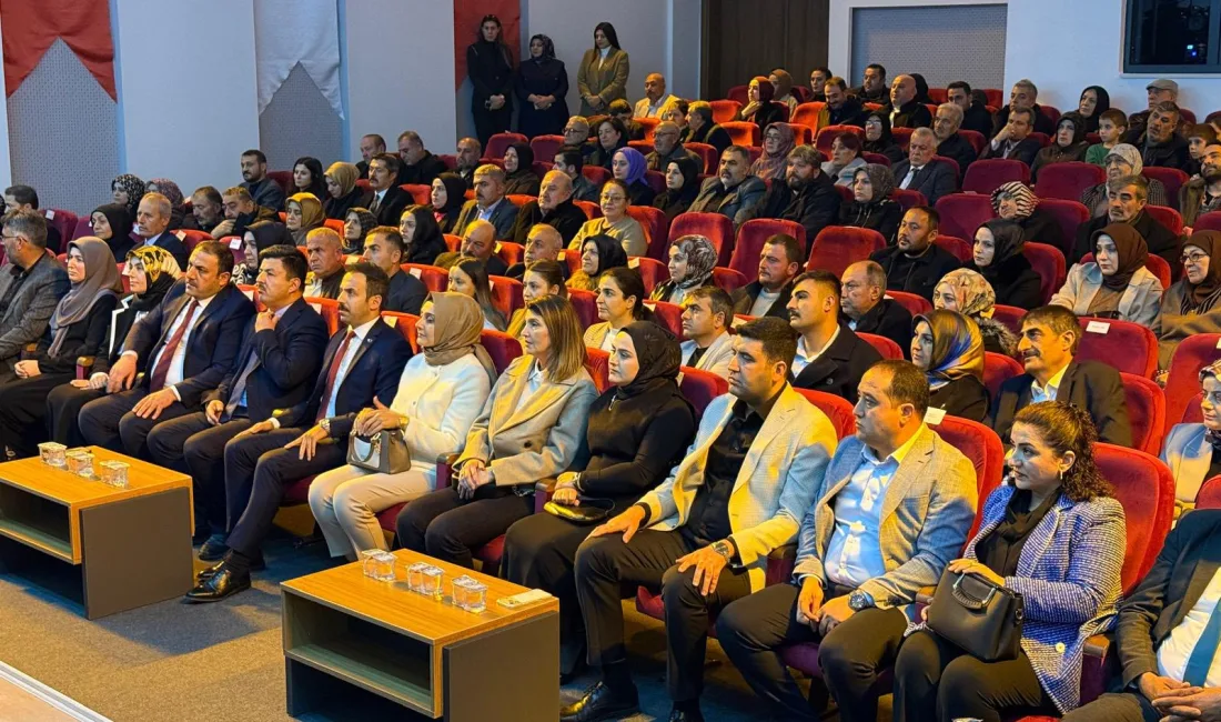 Kırşehir Vali Yardımcısı Özcan ile Çiçekdağı Kaymakamı Öğüt, Çiçekdağı Belediyesince