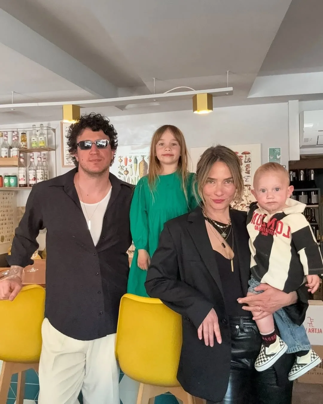 Oyuncu Müge Boz ile basketbolcu Caner Erdeniz, çocuklarının eğitimi için