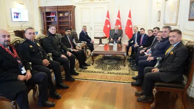 Gençlik ve Spor Bakanı Osman Aşkın Bak, Yozgat’ta spor altyapısını