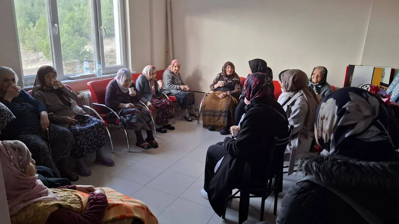 Bozok Üniversitesi Sağlık Bilimleri Fakültesi Çocuk Gelişimi Bölümü öğrencileri, Alparslan