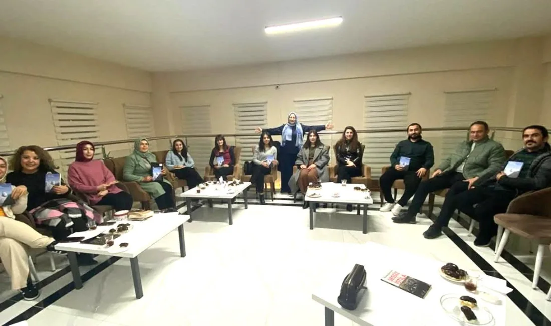 Sorgun’da kitap tutkunları, edebiyat ve sohbetin harmanlandığı özel bir akşamda