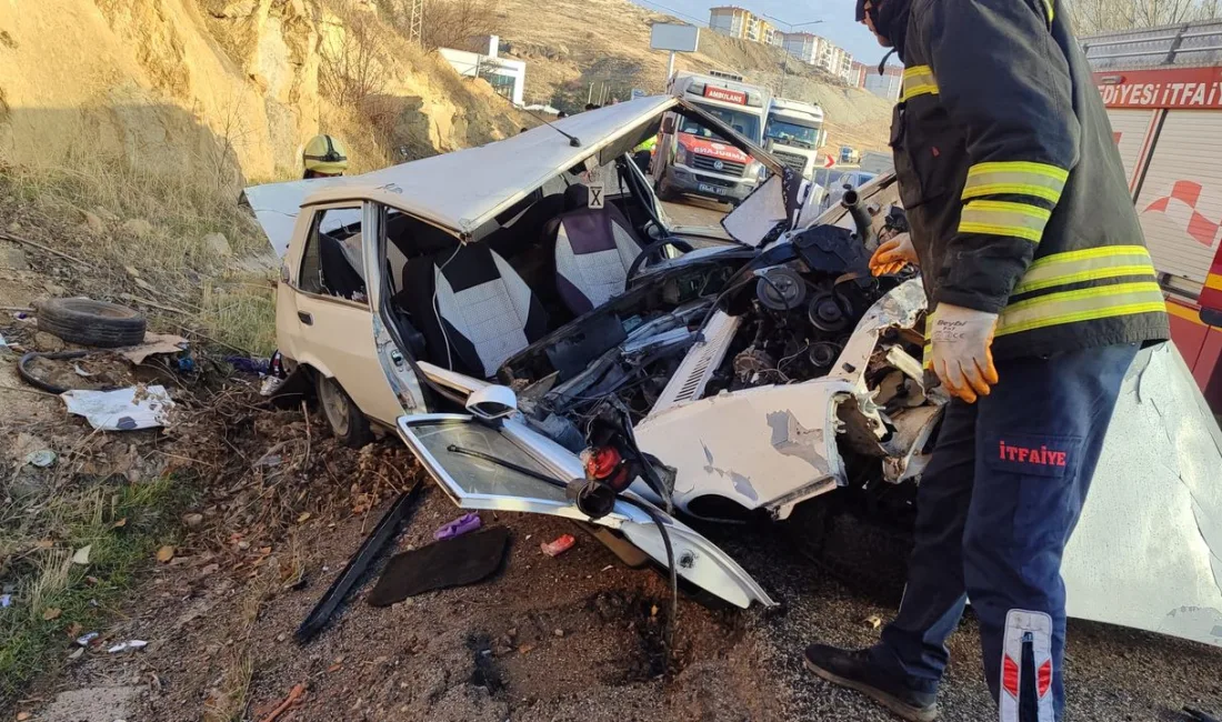TOKİ kavşağı yakınlarında meydana gelen trafik kazasında 2 kişi ağır