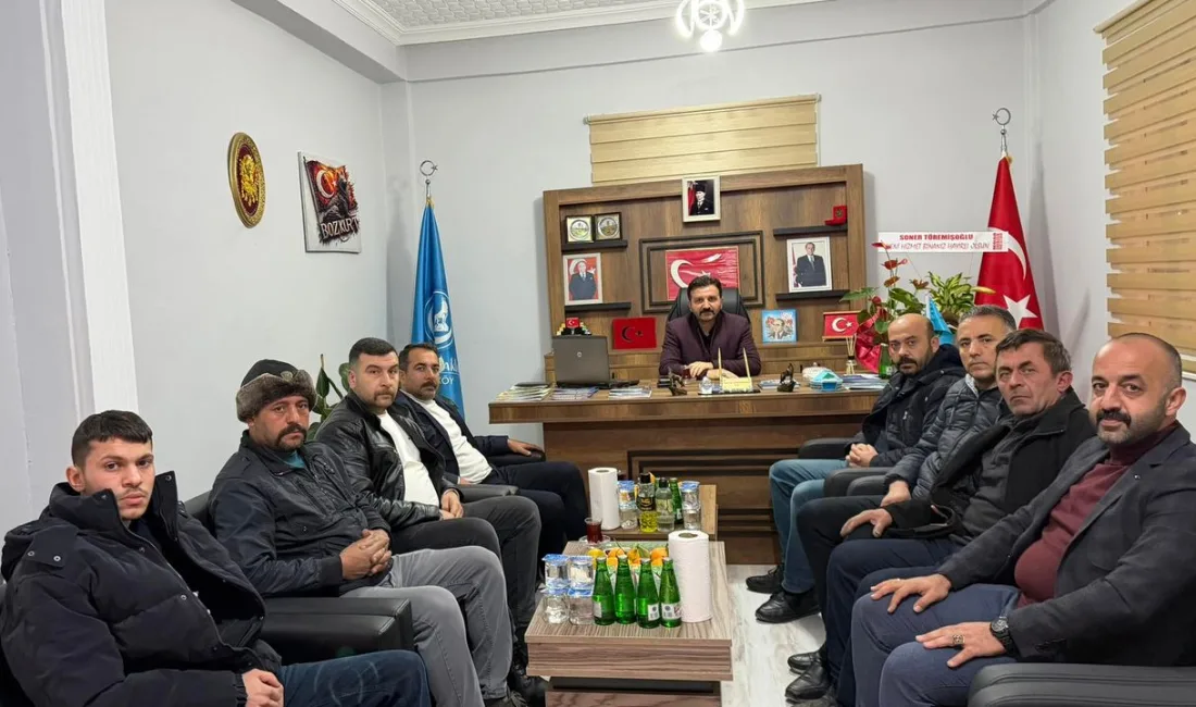 Ülkü Ocakları Yozgat İl Başkanı Akgül’den Yerköy İlçe Başkanlığı’na Ziyaret Ülkü Ocakları Yozgat İl Başkanı Fatih Akgül, yönetim kurulu üyeleriyle